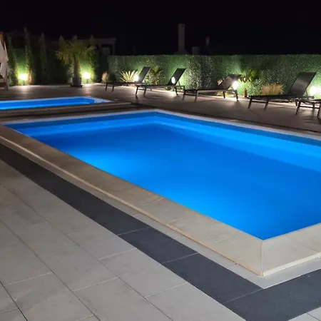 Elysium منتزه العطل